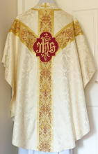 White Gothic Chasuble traditional, silk damask GL004